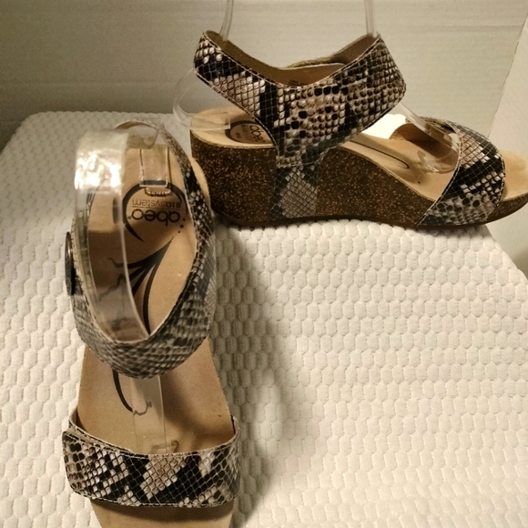 ABEO Una Wedge Animal Print Platform Sandals Size 8N - Picture 8 of 12